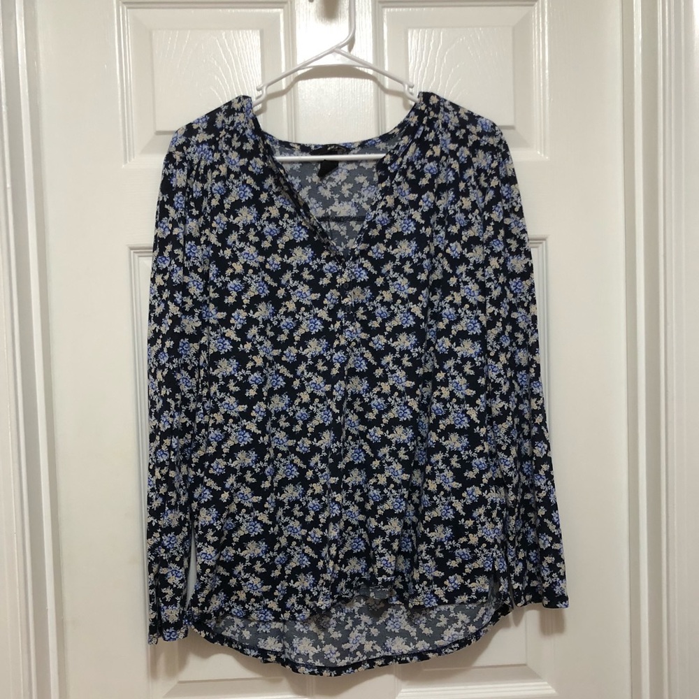 H&M floral tee